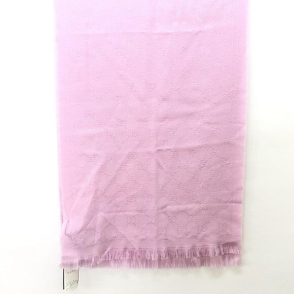NWT GUCCI Baby Pink Wool GG Logo Scarf with Box Giftable! - Picture 4 of 11
